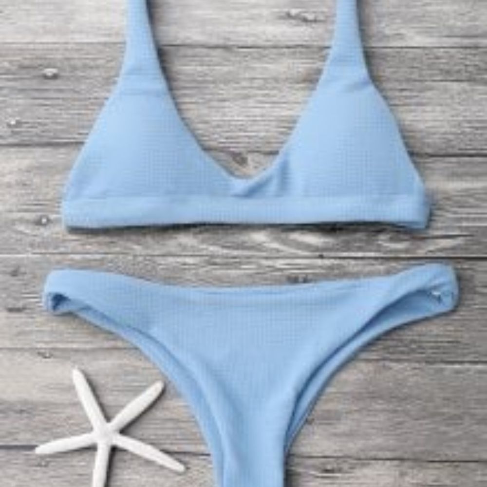 ✨JUST IN✨Low Waisted Padded Scoop Bikini